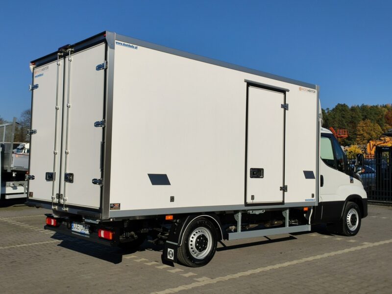 Iveco Daily 35S16 V 2023r CHŁODNIA -29/+29 8-Palet Salon PL Na Gwarancji Dostępny Od Ręki