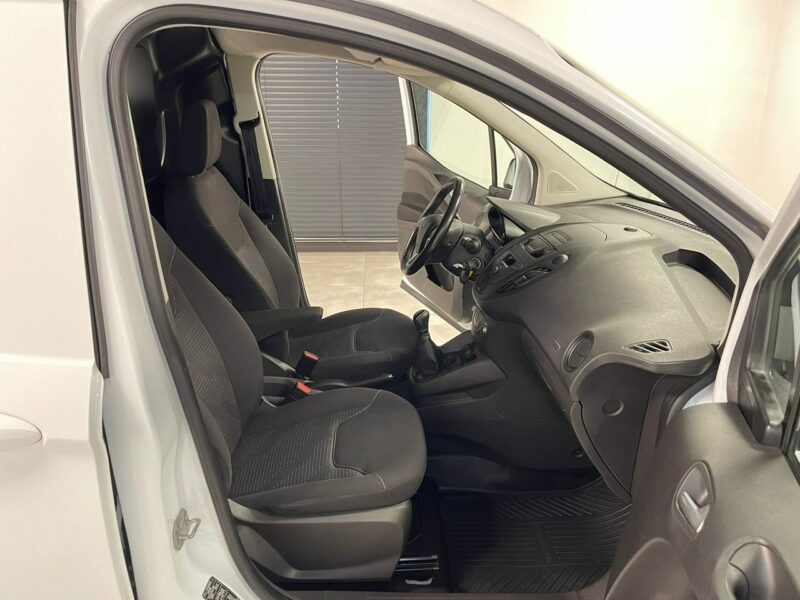 Ford Transit Courier 1.5 TDCi 95KM*Klima*Bagażnik*Polski Salon*1 WŁ*. VAT-1*FAKTURA VAT23%