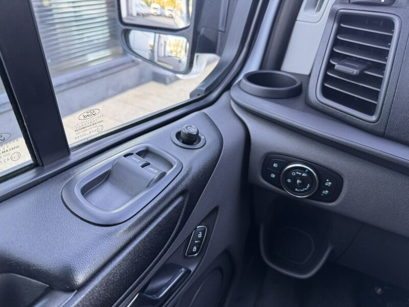 Ford Transit Custom 280 L1H1 2.0Tdci Automat,Bezwypadkowy VAT-1