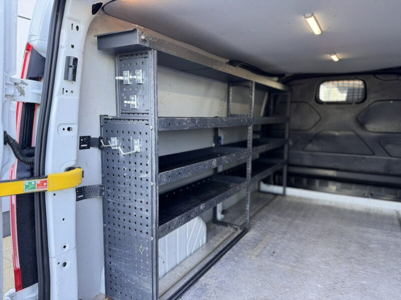 Ford Transit Custom 300 L2H1 TREND 2.0TDCI 130Ps Vat-1