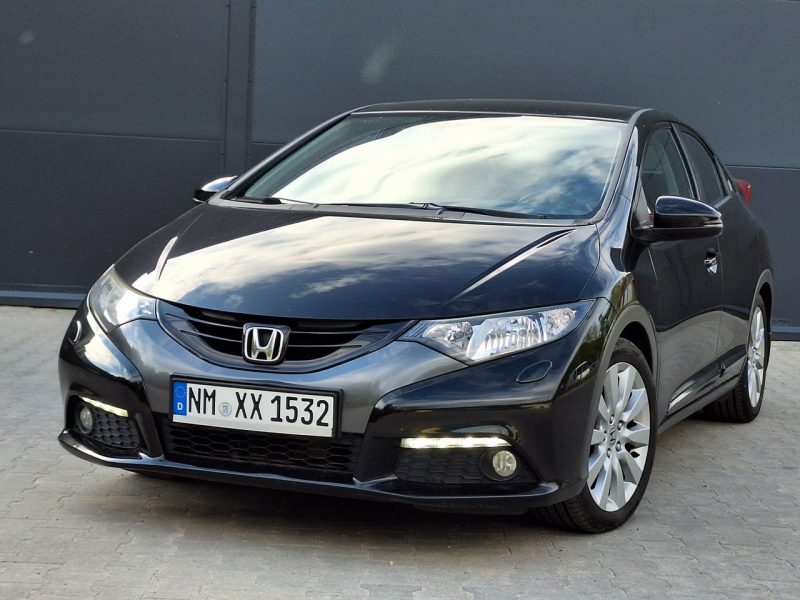 Honda Civic *1.8i*BARDZO ŁADNA*czarna*KLiMATRONiK*Kamera* IX (2011-)