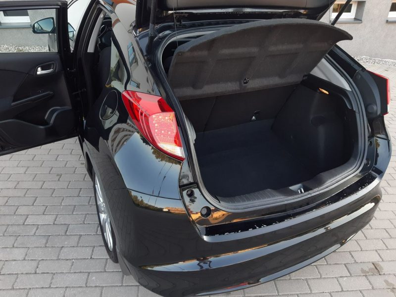 Honda Civic *1.8i*BARDZO ŁADNA*czarna*KLiMATRONiK*Kamera* IX (2011-)