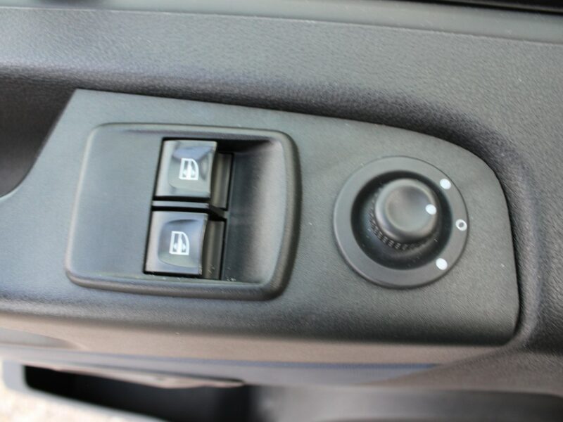 Opel Vivaro L1H1 Brygadowy F-VAT Gwarancja SalonPolska