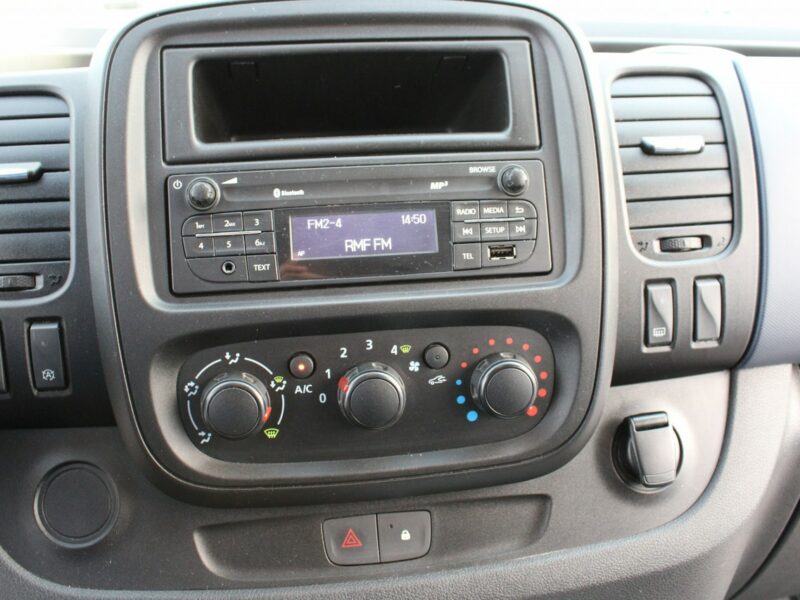 Opel Vivaro L1H1 Brygadowy F-VAT Gwarancja SalonPolska