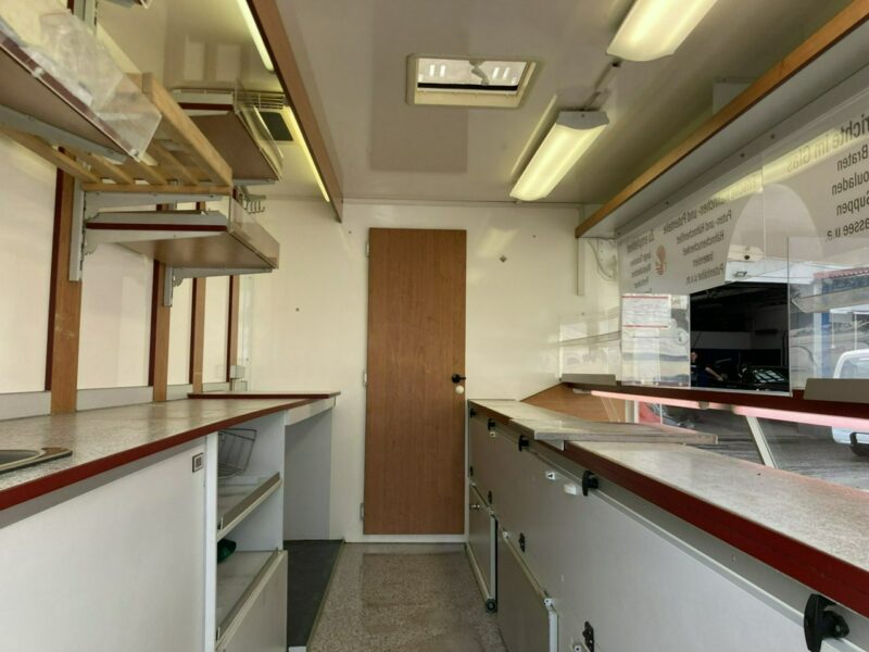Renault Master Master Autosklep Gastronomiczny Food Truck Foodtruck Sklep bar 2009