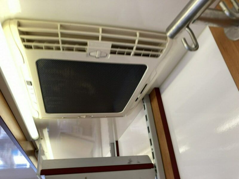 Renault Master Master Autosklep Gastronomiczny Food Truck Foodtruck Sklep bar 2009
