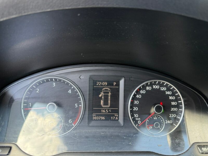 Volkswagen Transporter Transporter T5 LIFT 2.0-180 KM, DSG7 Chłodnia Konvekta Model 2012