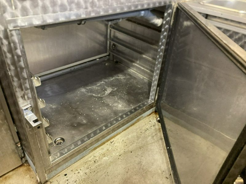 Fiat Ducato Autosklep Autogrill Gastronomiczny Food Truck Foodtruck sklep bar2011