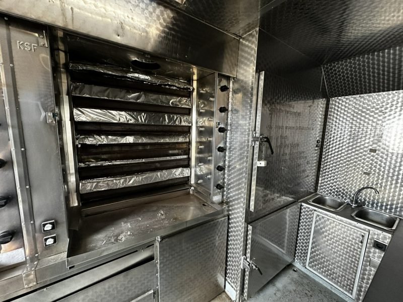 Fiat Ducato Autosklep Autogrill Gastronomiczny Food Truck Foodtruck sklep bar2011