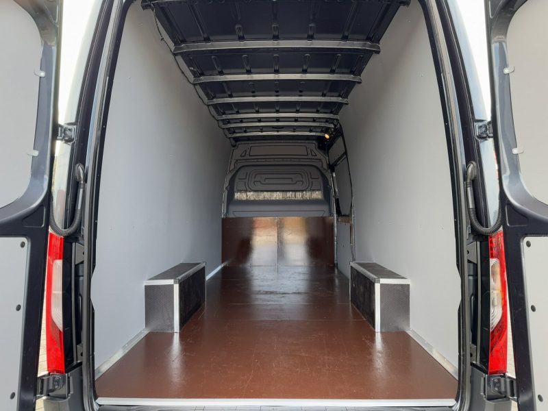Mercedes 319 Sprinter 3.0 V6 Blaszak Furgon Automat Stan Unikat Dostępny od Ręki