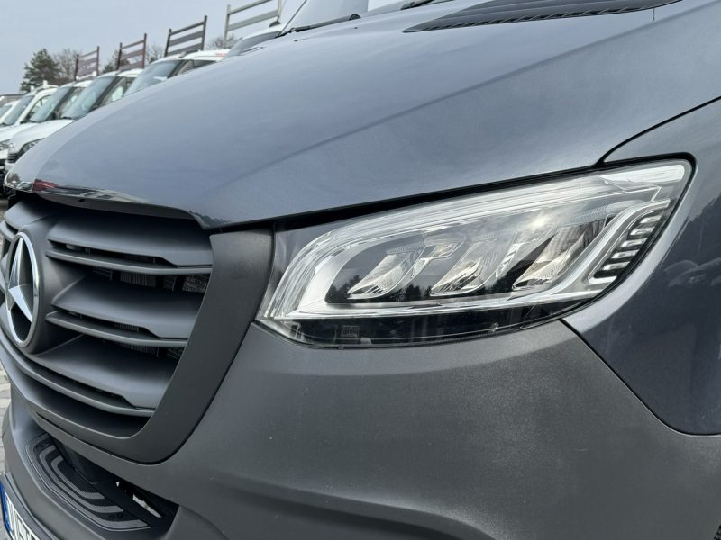 Mercedes 319 Sprinter 3.0 V6 Blaszak Furgon Automat Stan Unikat Dostępny od Ręki