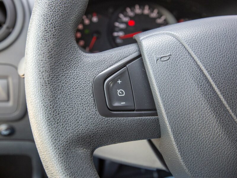 Renault Master 2.3 KONTENER + WINDA *Silnik 1-Turbo* UDT W CENIE !!! Leasing 0%