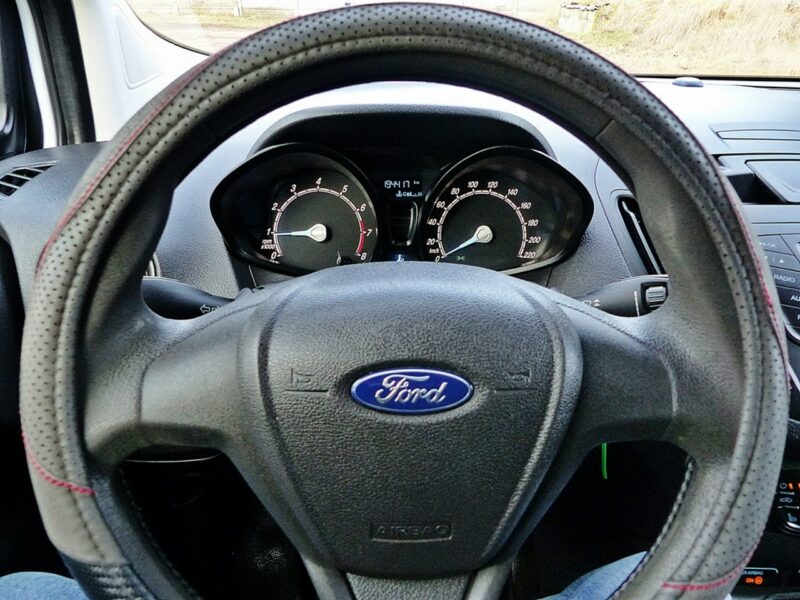 Ford Transit Courier 1.0 EB*Elektryka*Skrzydełka*Po Serwisie*Zadbany*Gotowy do Pracy*ZOBACZ