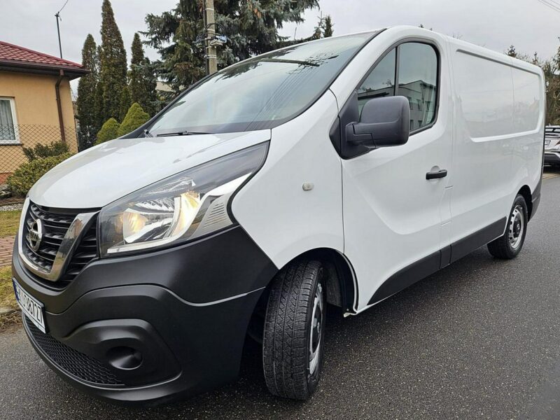 Nissan NV300 Trafic Vivaro Pack klim + navi zabudowa