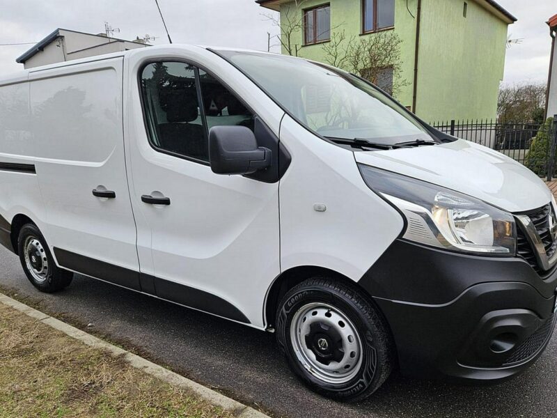 Nissan NV300 Trafic Vivaro Pack klim + navi zabudowa