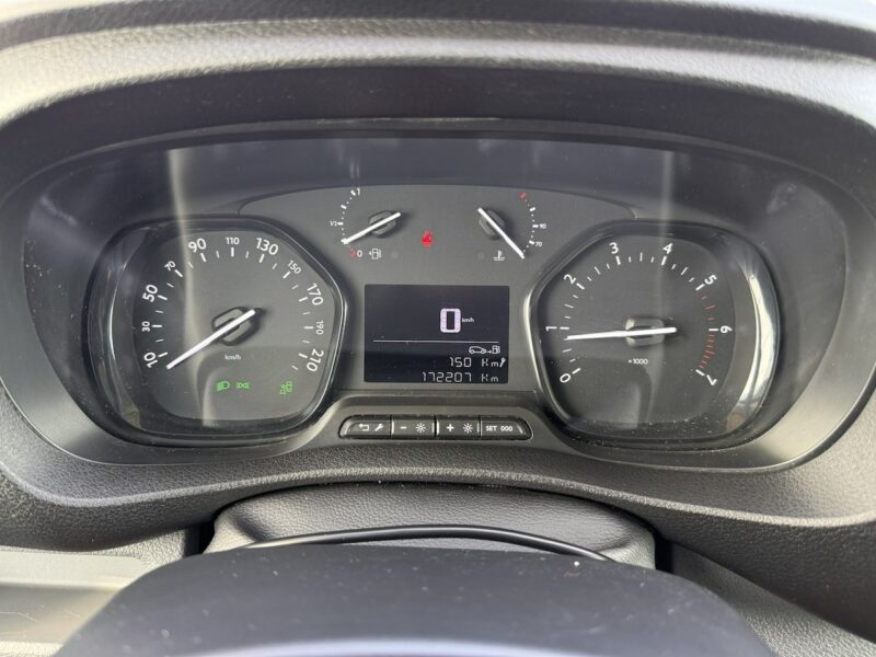 Peugeot Expert 1.6HDI 115PS L2H1 PRO + , VAT-1