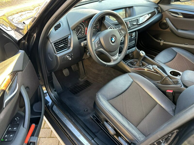 BMW X1 X-Line I (E84) (2009-2015)