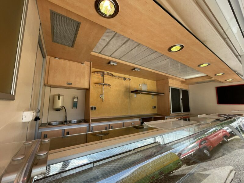 Fiat Ducato Autosklep wędlin Gastronomiczny Food Truck Foodtruck Sklep Borco