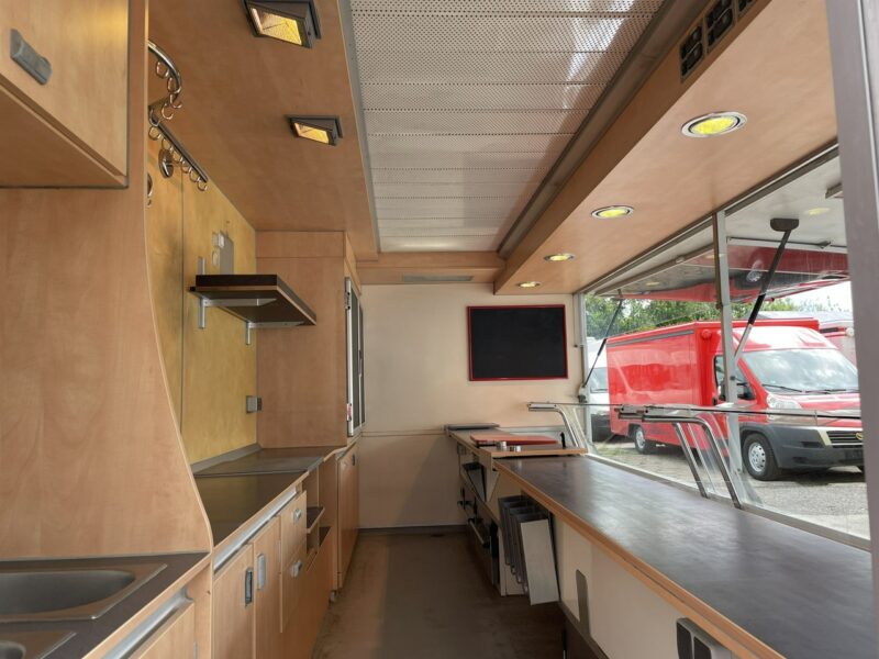 Fiat Ducato Autosklep wędlin Gastronomiczny Food Truck Foodtruck Sklep Borco