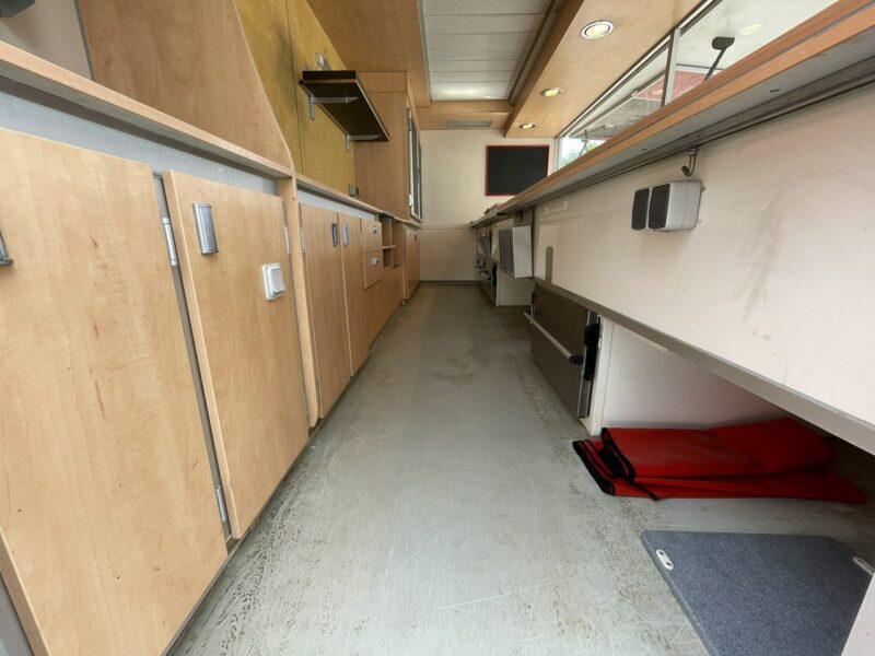 Fiat Ducato Autosklep wędlin Gastronomiczny Food Truck Foodtruck Sklep Borco