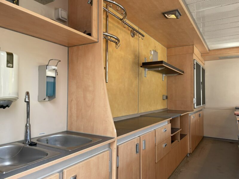 Fiat Ducato Autosklep wędlin Gastronomiczny Food Truck Foodtruck Sklep Borco