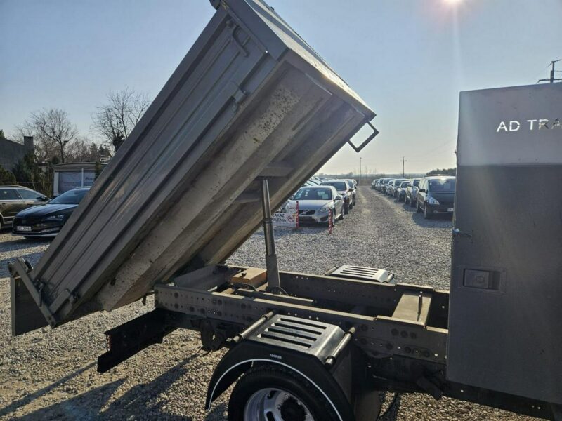 Iveco Daily brygadówka wywrotka
