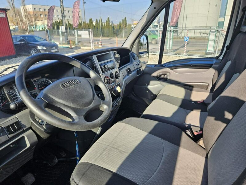 Iveco Daily brygadówka wywrotka