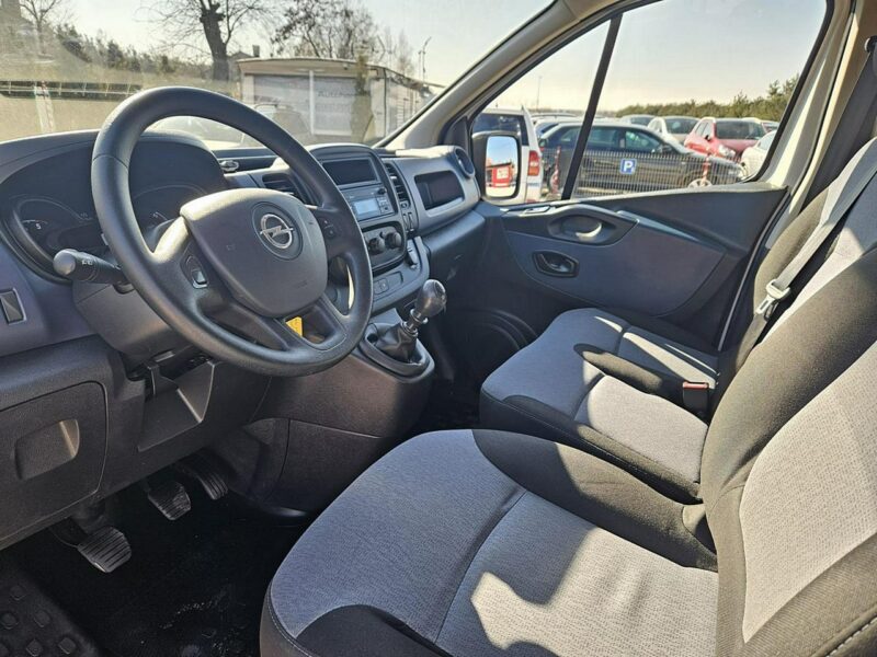 Opel Vivaro L1H1 pack klim zabudowa