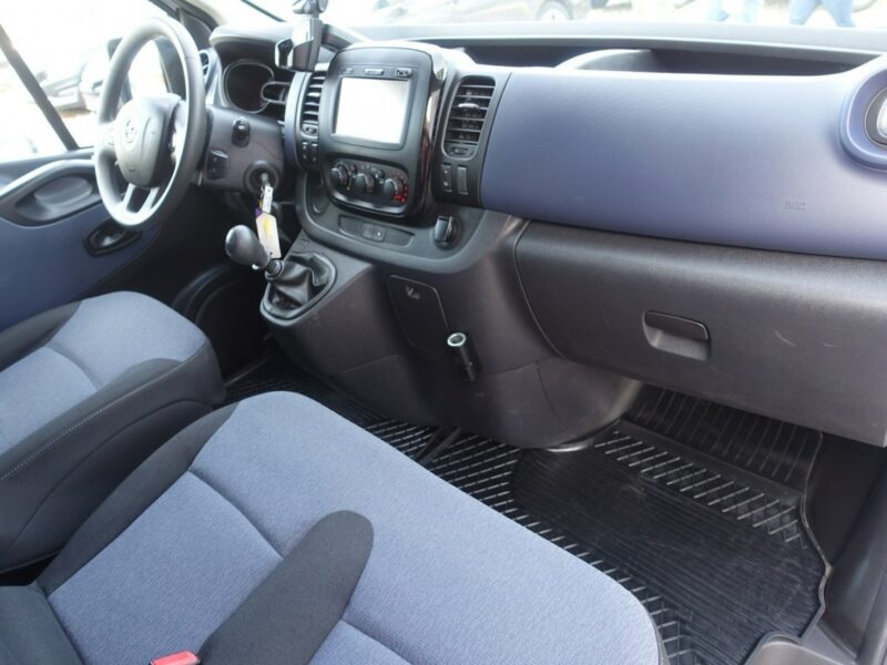 Opel Vivaro Fv 23%*L2H1 Long - 2x boczne drzwi *BiTurbo 1.6DCI 145KM* 42 500 netto