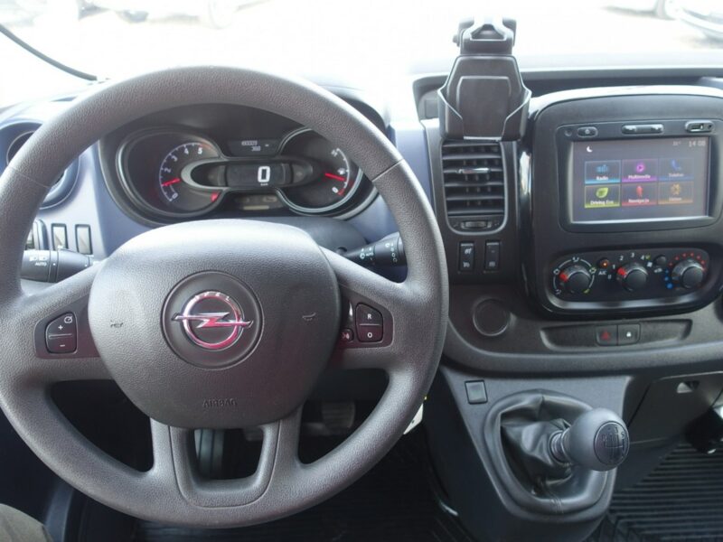Opel Vivaro Fv 23%*L2H1 Long - 2x boczne drzwi *BiTurbo 1.6DCI 145KM* 42 500 netto