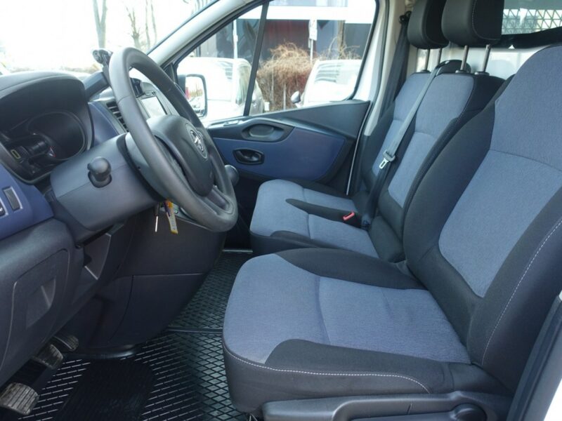 Opel Vivaro Fv 23%*L2H1 Long - 2x boczne drzwi *BiTurbo 1.6DCI 145KM* 42 500 netto