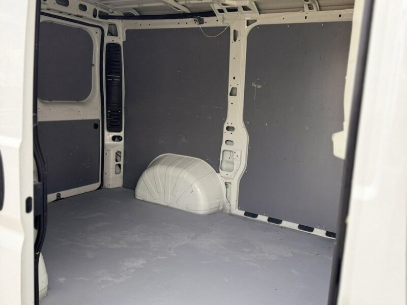 Peugeot Boxer 2.0HDI 110PS 330 L1H1 Bezwypadkowy,stan bdb,VAT-1