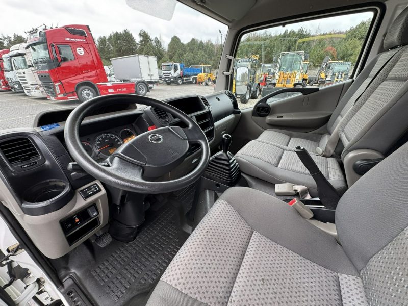 Nissan Cabstar Podnośnik Koszowy 26m Palfinger P260B Zwyżka UDT Wumag GSR Ruthmann P7