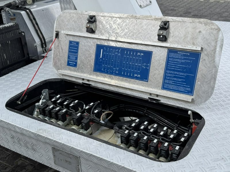 Nissan Cabstar Podnośnik Koszowy 26m Palfinger P260B Zwyżka UDT Wumag GSR Ruthmann P7