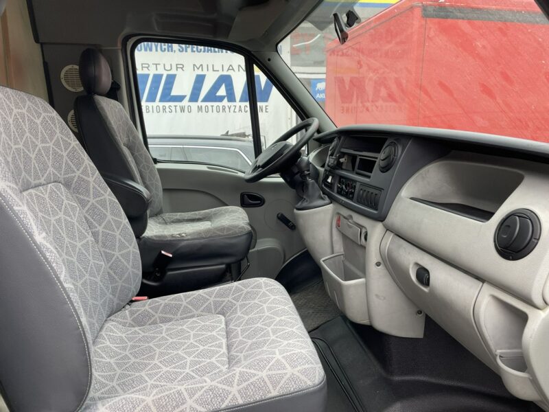 Renault Master Master Autosklep wędli Gastronomiczny Food Truck Foodtruck BORCO 2007