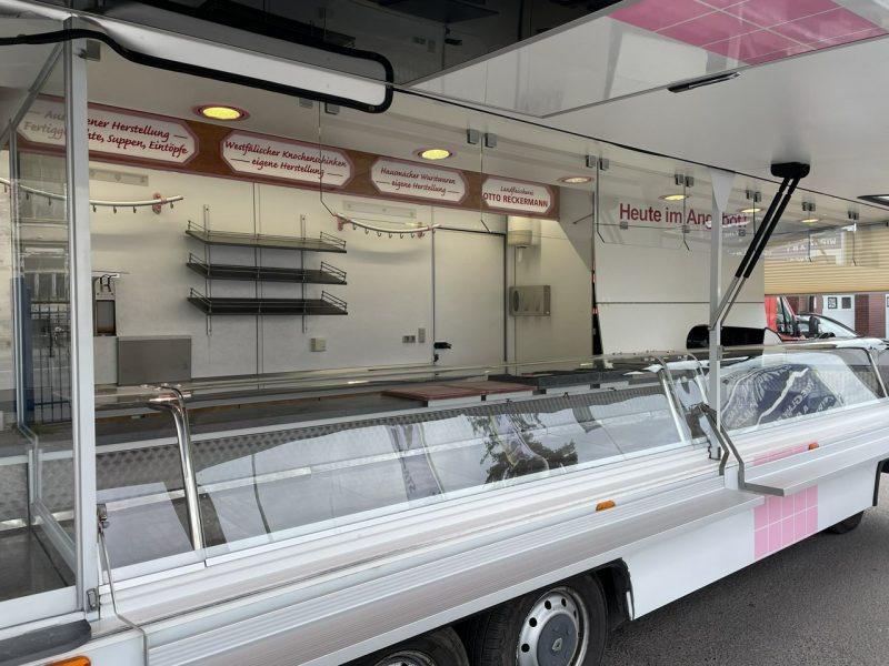 Renault Master Autosklep wędlin Gastronomiczny Food Truck Foodtruck Sklep BORCO 2010