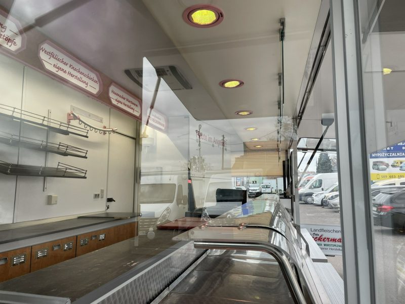 Renault Master Autosklep wędlin Gastronomiczny Food Truck Foodtruck Sklep BORCO 2010
