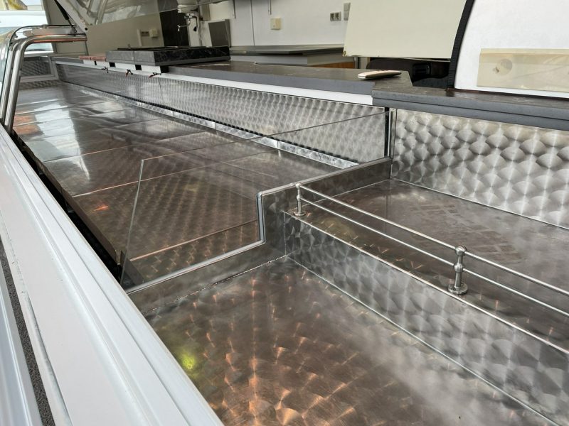 Renault Master Autosklep wędlin Gastronomiczny Food Truck Foodtruck Sklep BORCO 2010