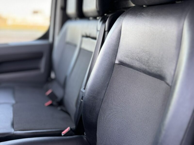 Opel Vivaro 2.0Cdti 122Ps,Long,Nowe opony,Vat-1