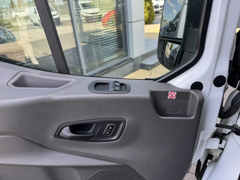 Ford Transit 350 Trend 2.0TDCI 170Ps L3H2, Vat-1, stan bdb