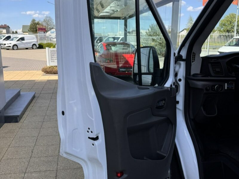Ford Transit 350 Trend 2.0TDCI 170Ps L3H2, Vat-1, stan bdb