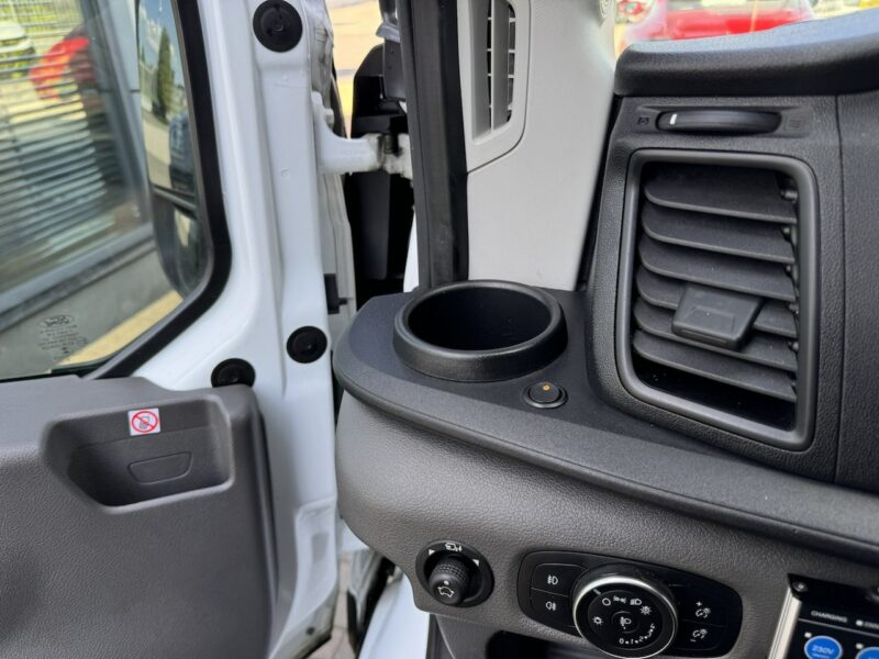 Ford Transit 350 Trend 2.0TDCI 170Ps L3H2, Vat-1, stan bdb