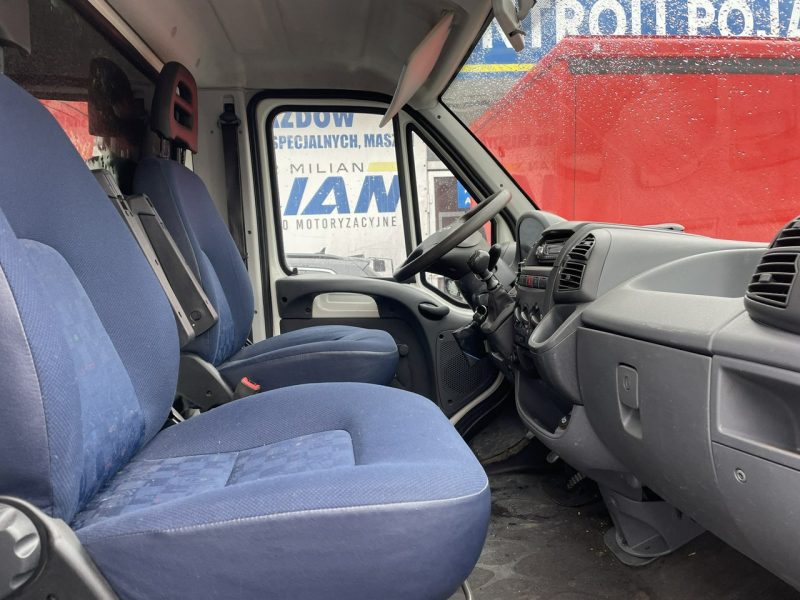 Fiat Ducato Autosklep wędlin Klima Gastronomiczny Food Truck Foodtruck sklep 2007