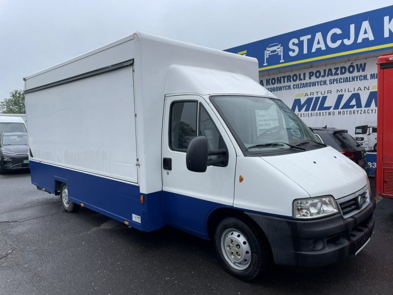 Fiat Ducato Autosklep wędlin Klima Gastronomiczny Food Truck Foodtruck sklep 2007