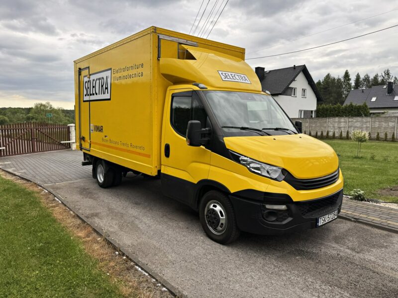 Iveco Daily 35C16 Kontener 4,2m Winda Klimatronik Euro 6B