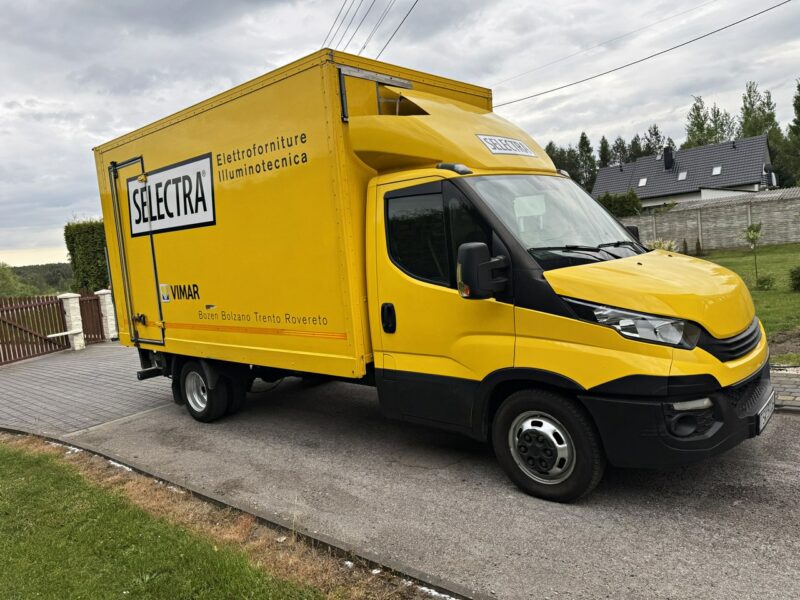 Iveco Daily 35C16 Kontener 4,2m Winda Klimatronik Euro 6B