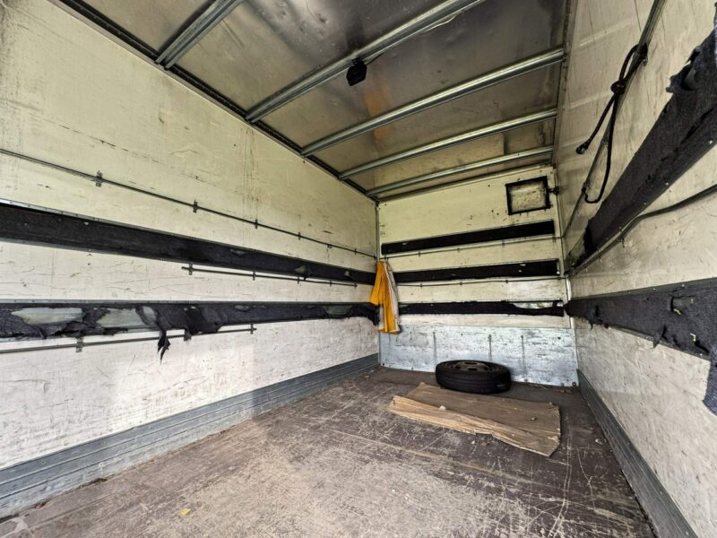 Iveco Daily 35C16 Kontener 4,2m Winda Klimatronik Euro 6B
