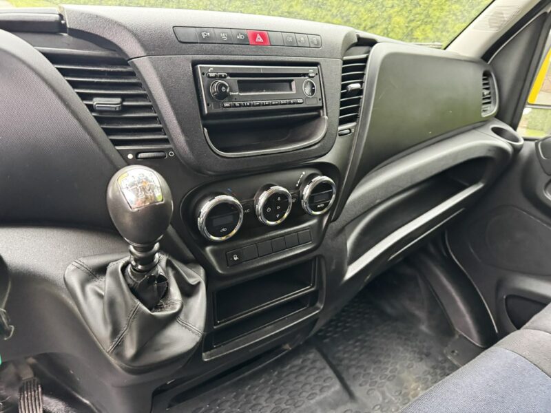 Iveco Daily 35C16 Kontener 4,2m Winda Klimatronik Euro 6B