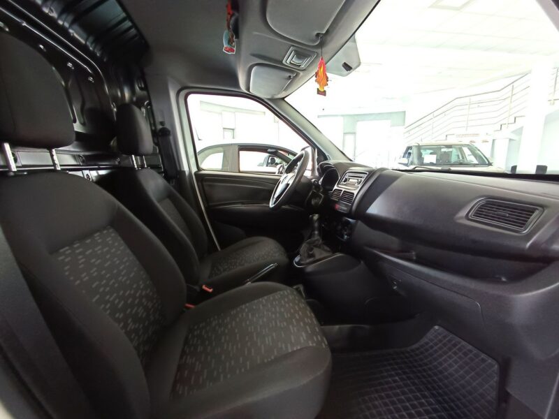 Opel Combo 1.3 90KM, serwisowany, bardzo dobry stan, vat23%