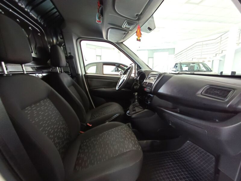 Opel Combo 1.3 90KM, serwisowany, bardzo dobry stan, vat23%